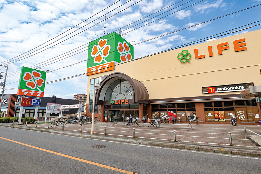ライフ新座店