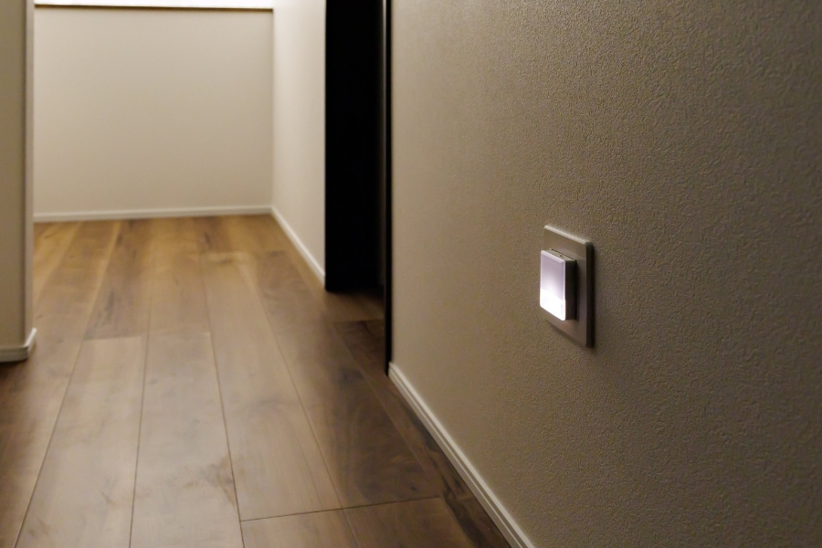 LEDナイトライト