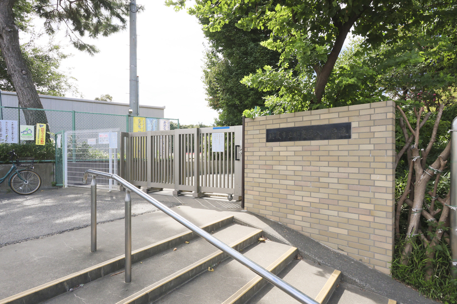 朝霞第八小学校 朝霞第八小学校