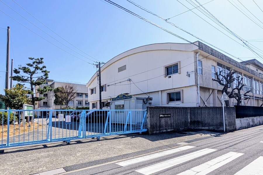八幡北小学校