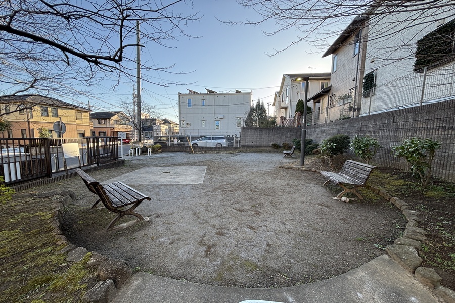 東中新宿第四公園